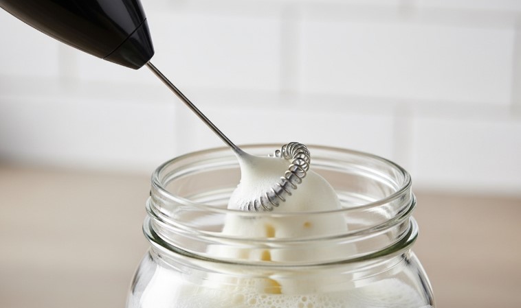 Cold Foam Recipe Frothing with Handheld Frother